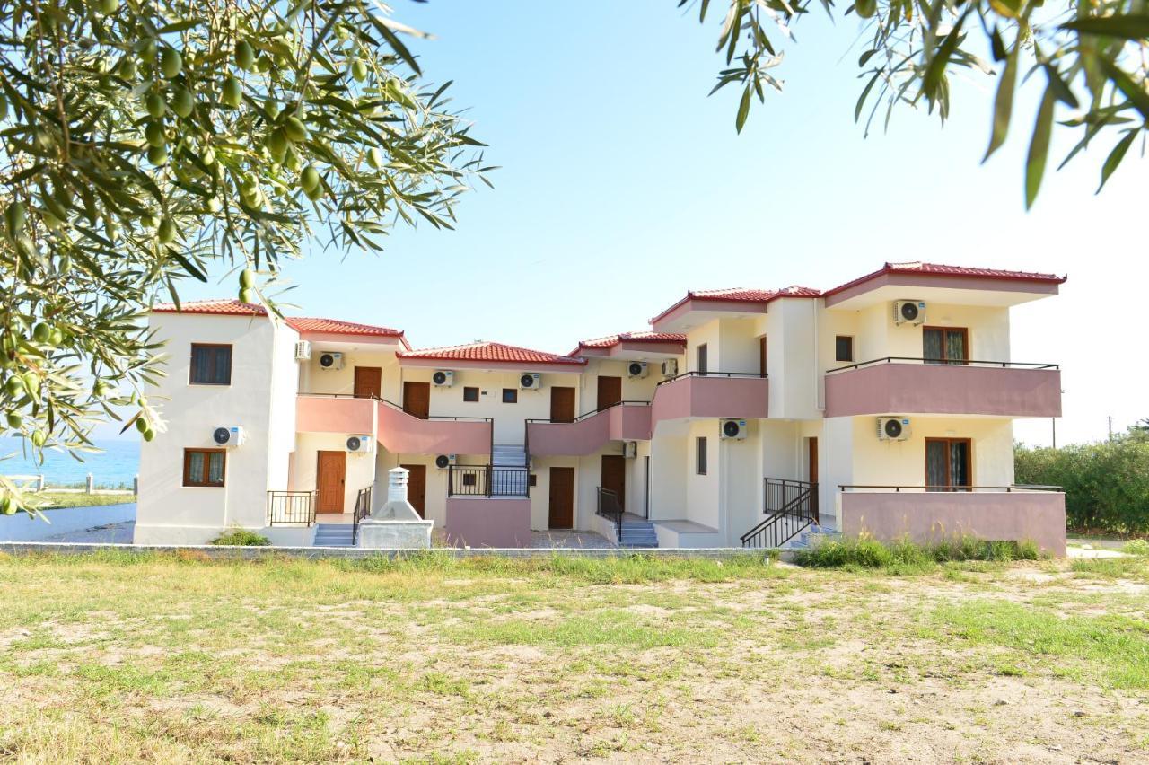 Skentos Apartments Sea View 波利克罗诺 外观 照片