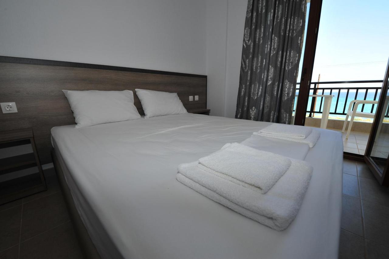 Skentos Apartments Sea View 波利克罗诺 外观 照片