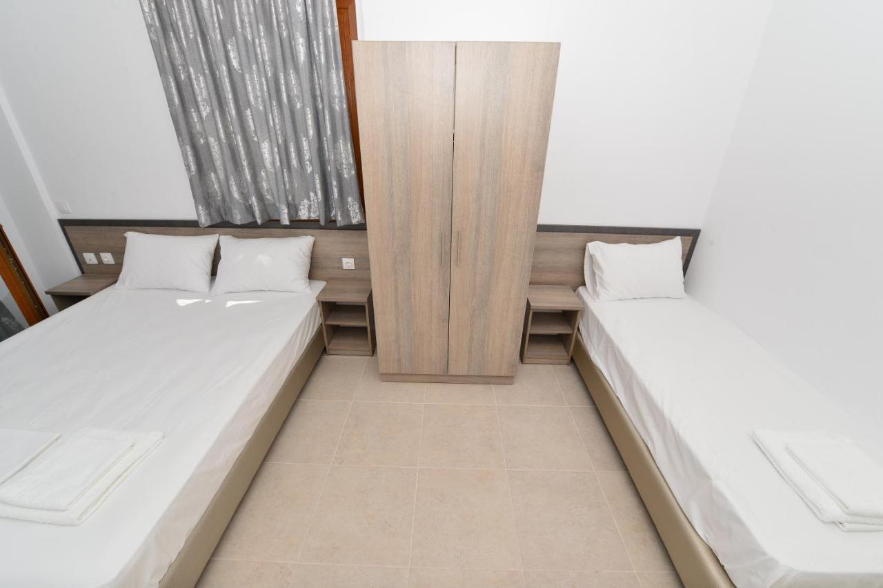 Skentos Apartments Sea View 波利克罗诺 外观 照片
