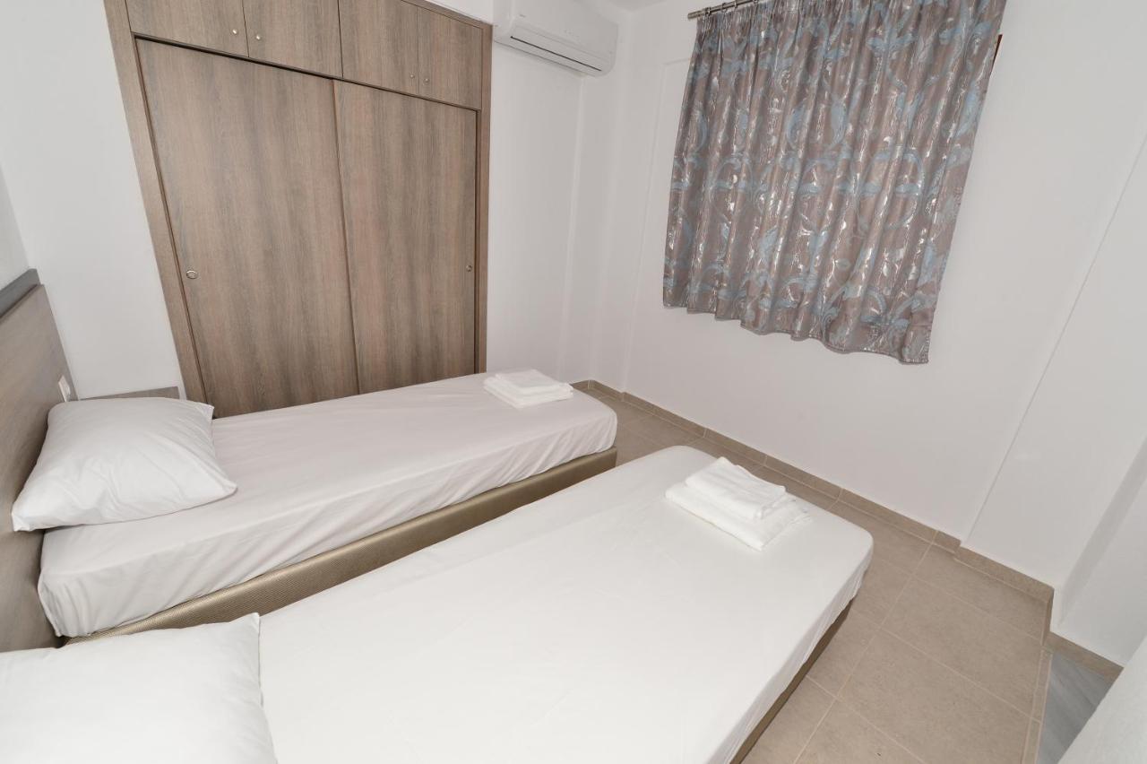 Skentos Apartments Sea View 波利克罗诺 外观 照片